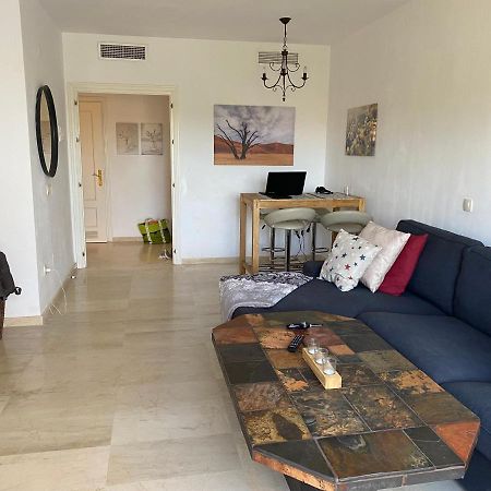 Bahia De Casares Apartment Estepona Exterior foto