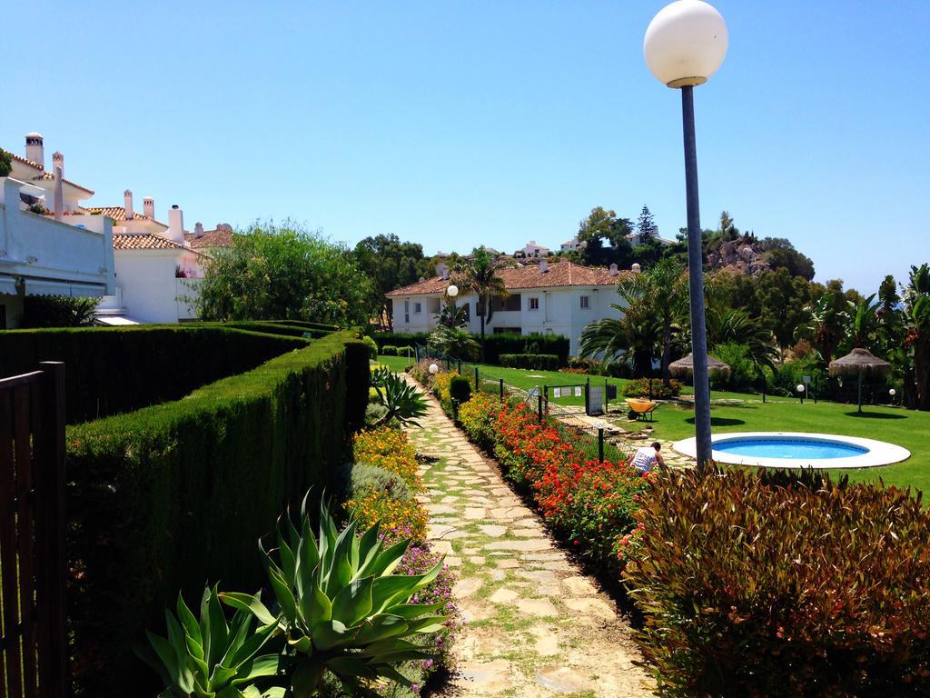 Bahia De Casares Apartment Estepona Exterior foto